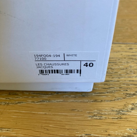 JACQUEMUS Les Chaussures Shoes In White - Picture 9 of 11